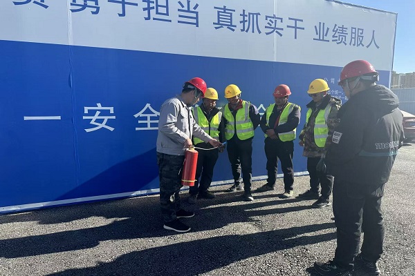 八分公司赵县职教园区项目部开展  “百日安全生产无事故倒计时”活动严谨细致有实效